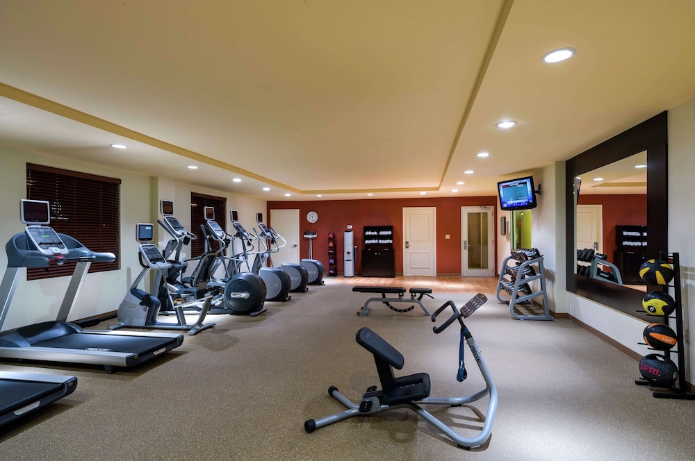 Hilton Garden Inn Queens/Jfk Airport 23/50