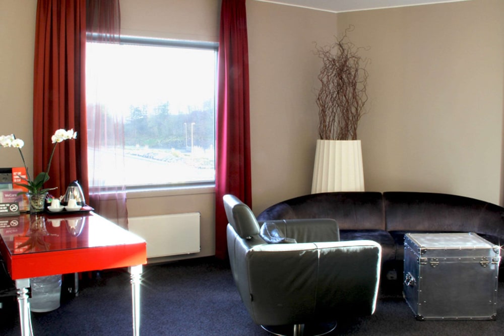 Clarion Hotel Bergen Airport 30/40