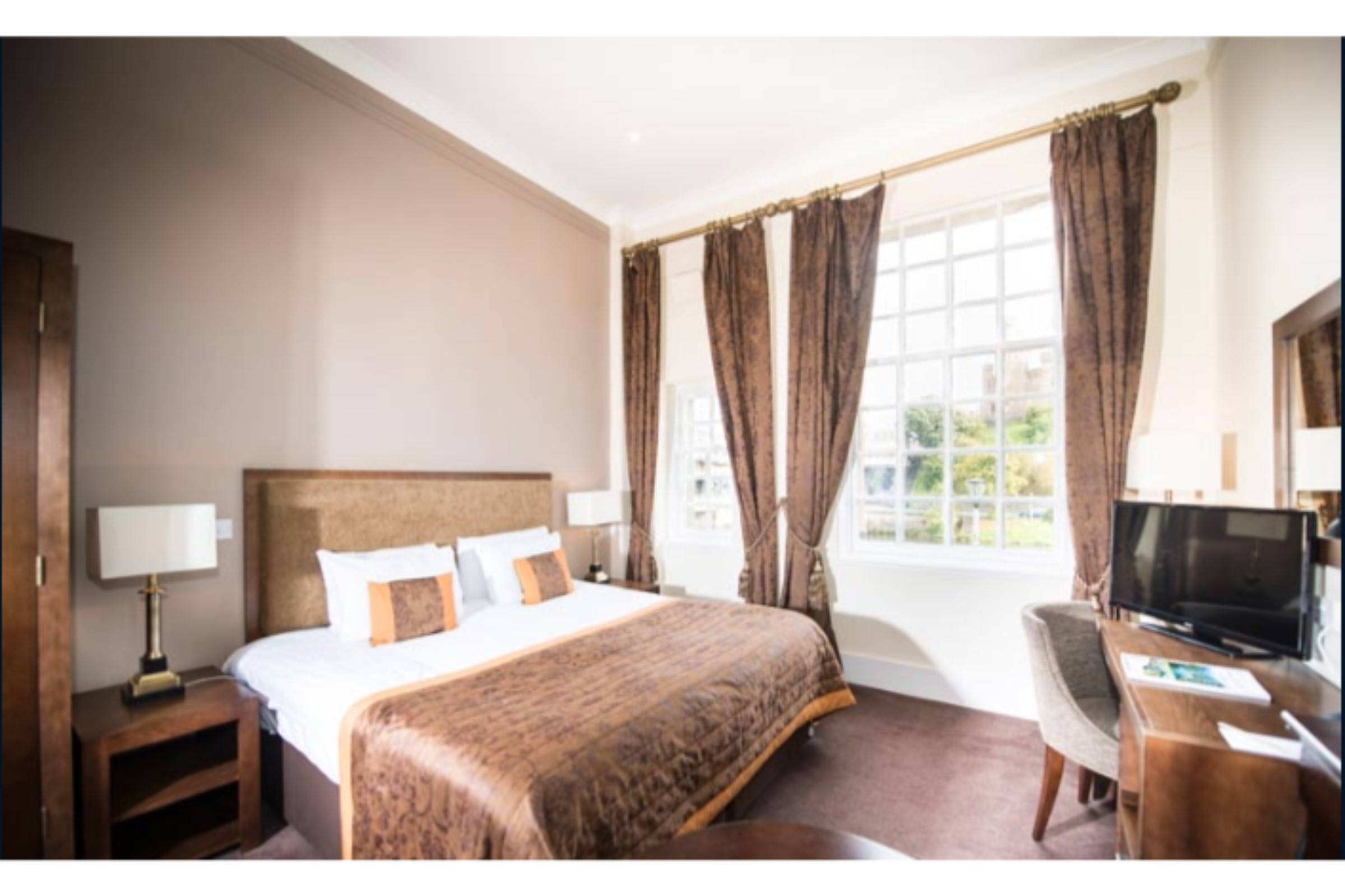 Standard, Double Bed, River View