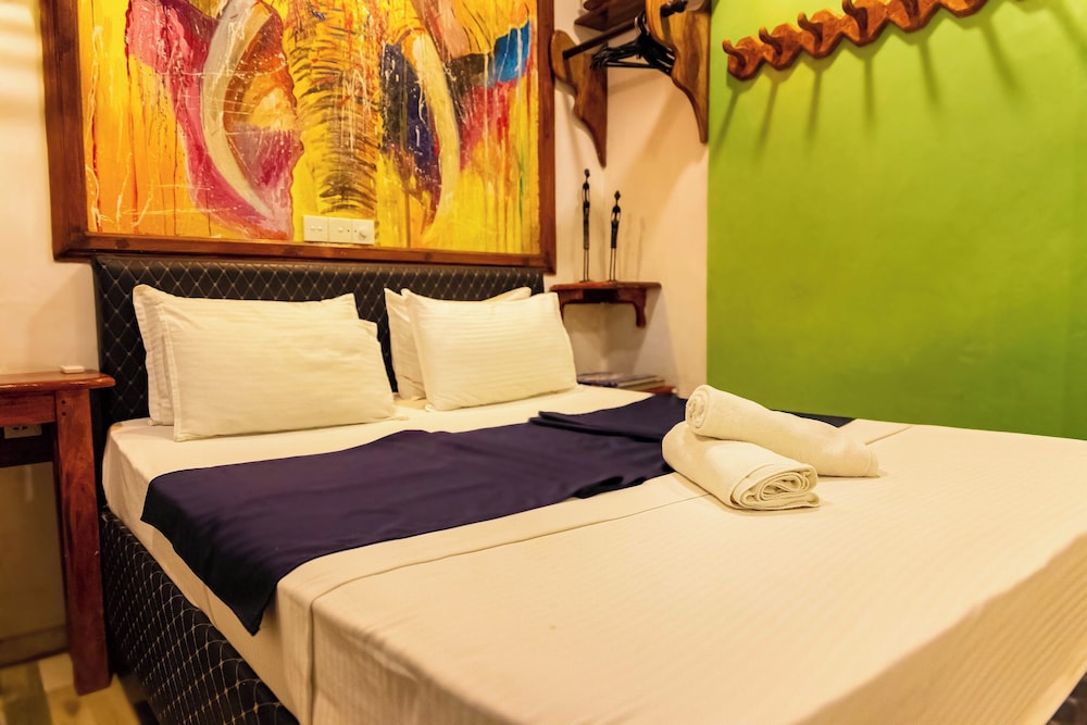 ECONOMY, DOUBLE BED
