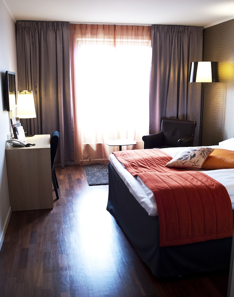 Comfort Hotel Park 26/75