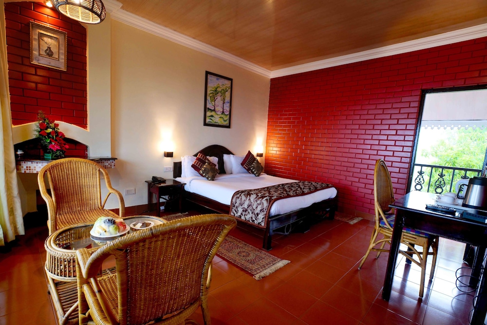 CAMELOT RESORT photo5