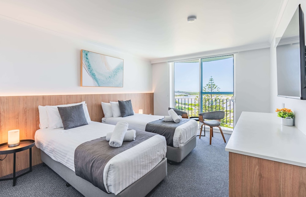 Scamander Beach Resort Hotel 13/49
