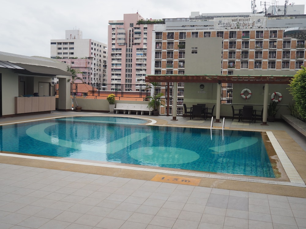 Gold Orchid Bangkok 2/50