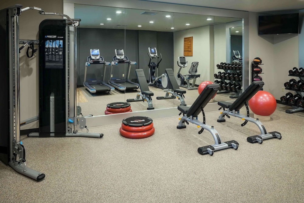 Hilton Brentwood/Nashville Suites 42/81
