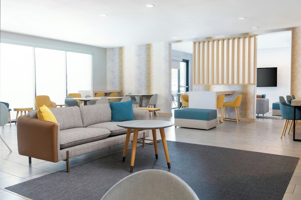 Towneplace Suites By Marriott Monrovia 30/46