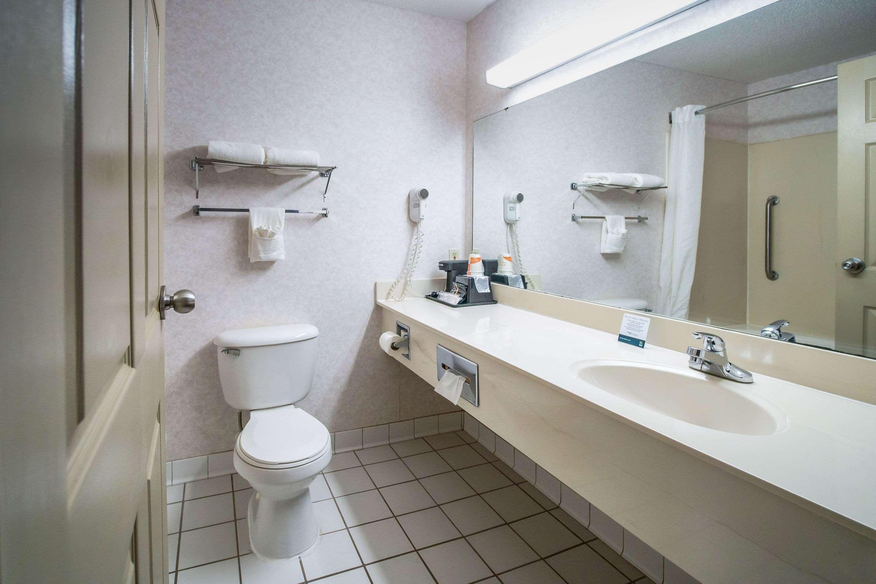 غرفة بسريرين كوين، Quality Inn Moore Oklahoma City 4/4
