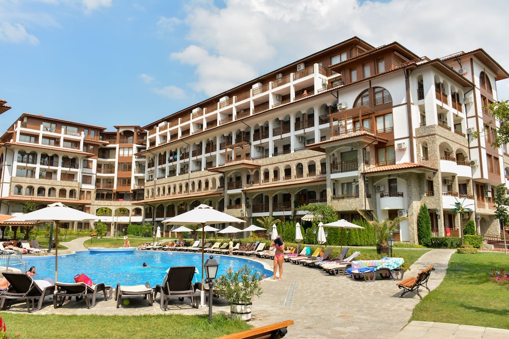 Olymp Apartcomplex 37/52