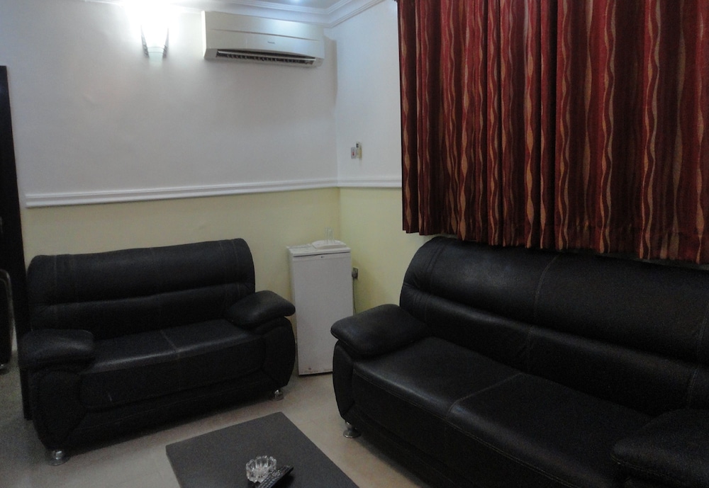 Labod Hotel 11/20