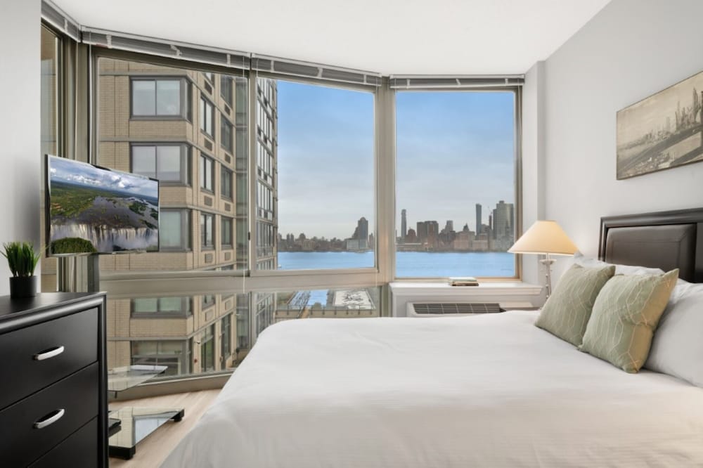 Global Luxury Suites Downtown Jersey City 16/71