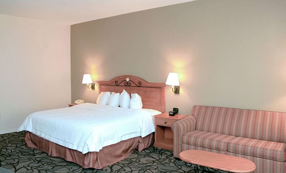 Hampton Inn & Suites Birmingham-Pelham (I-65) 14/48