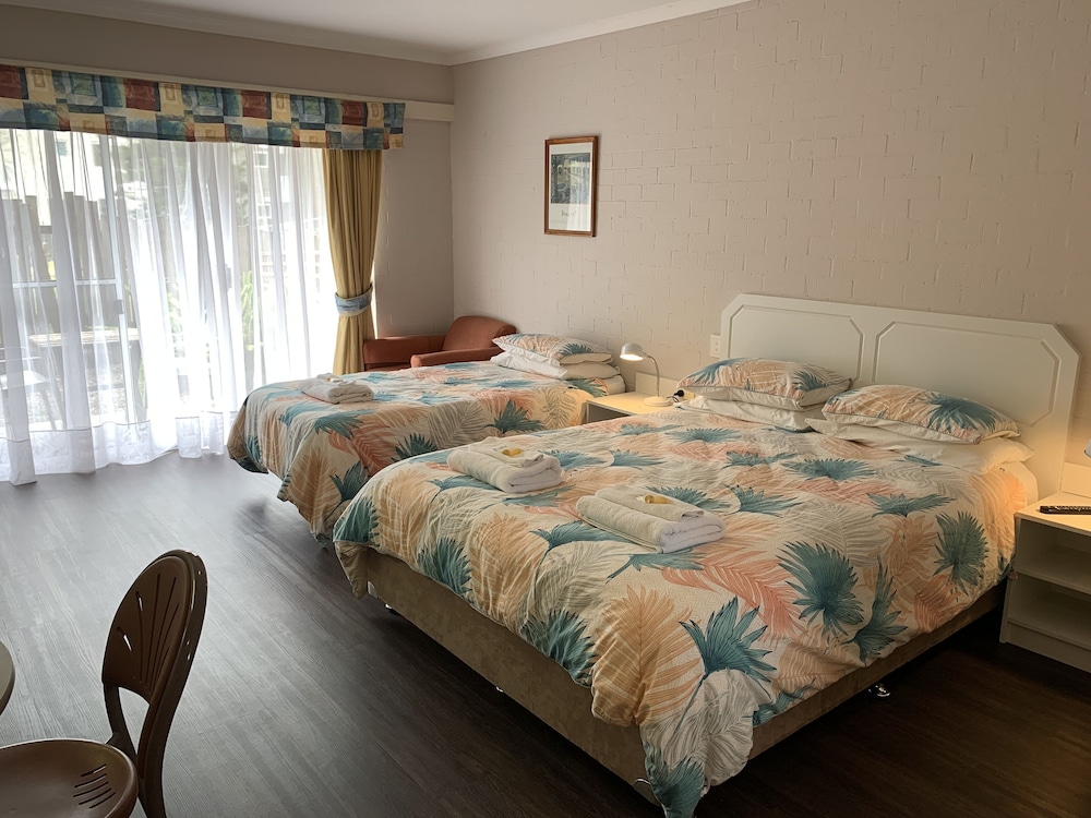 Ulladulla Harbour Motel 6/61