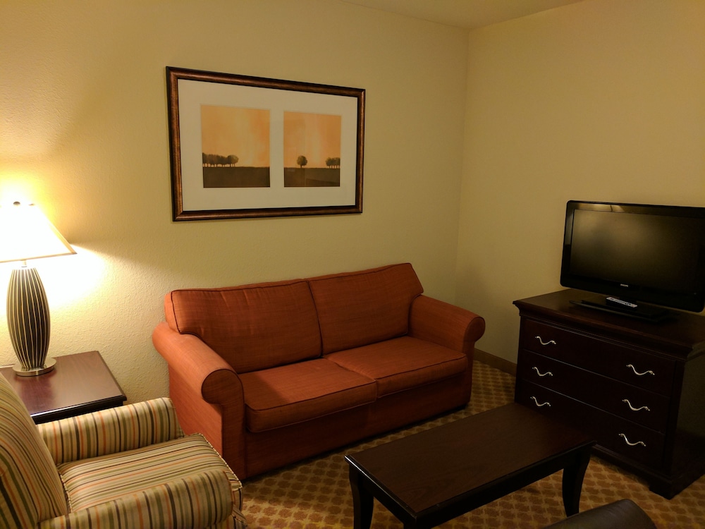 Country Inn and Suites by Radisson Tallahassee University Area FL 18/31