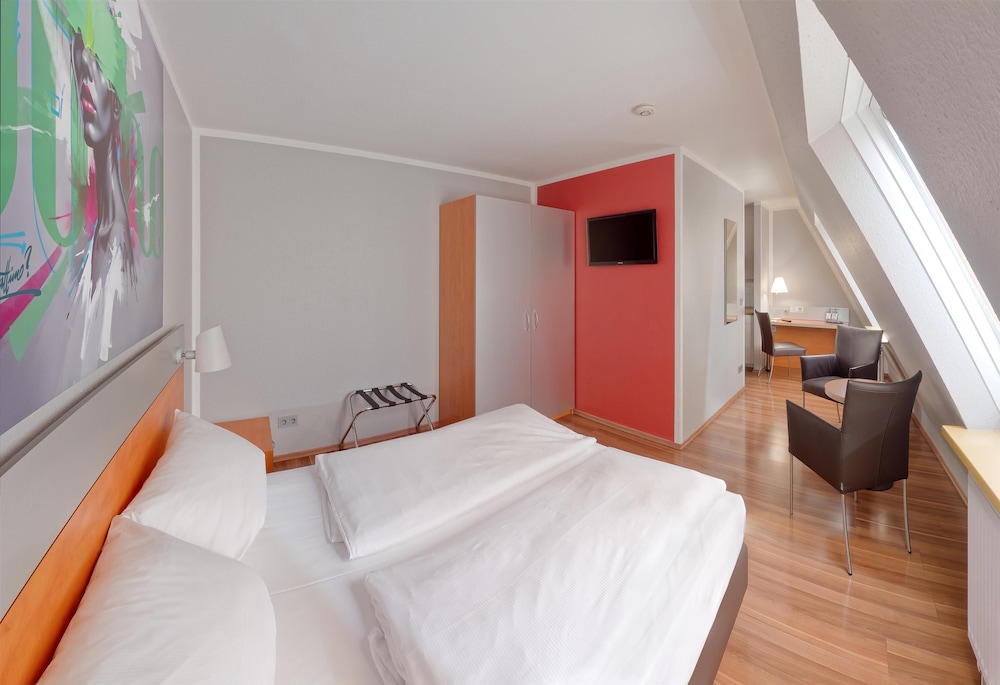 attimo Hotel Stuttgart 40/82