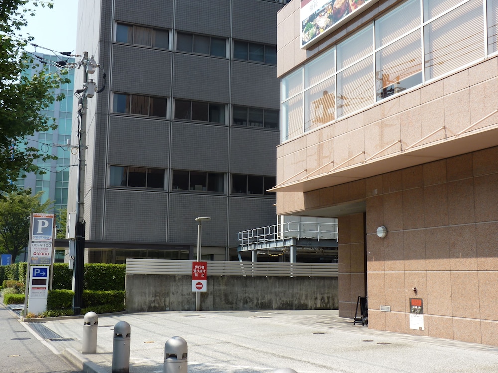 Nishitetsu Hotel Croom Hakata 70/73