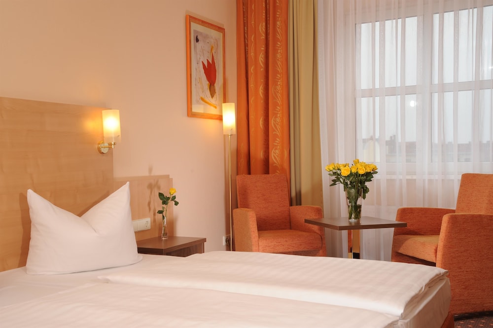 PLAZA INN Berlin-Charlottenburg 31/64
