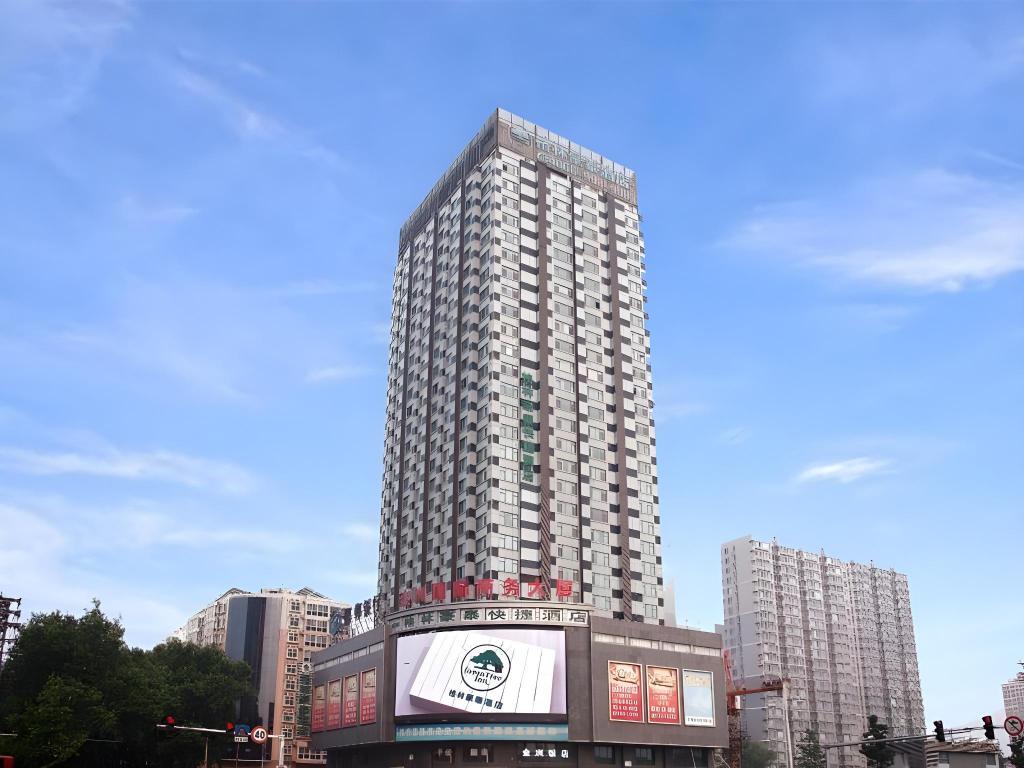 GreenTree Inn Handan Train Station Express Hotel in HANDAN