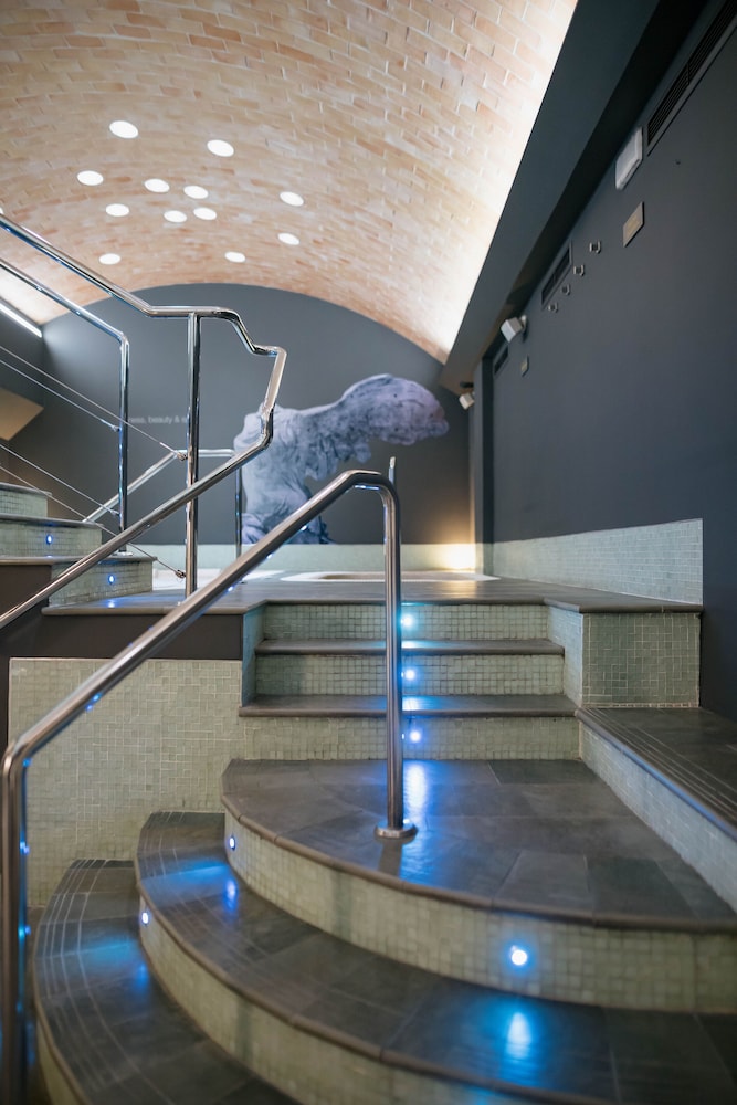 Myr Plaza Mercado Spa 25/50