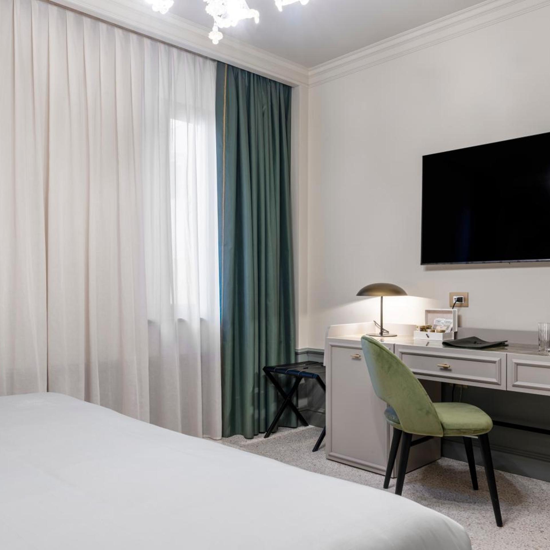 Hotel Villa Viridia 36/50