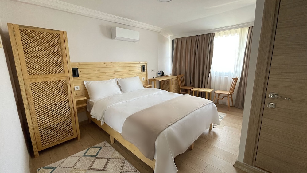 Alibaba Airport Hotel 8/50