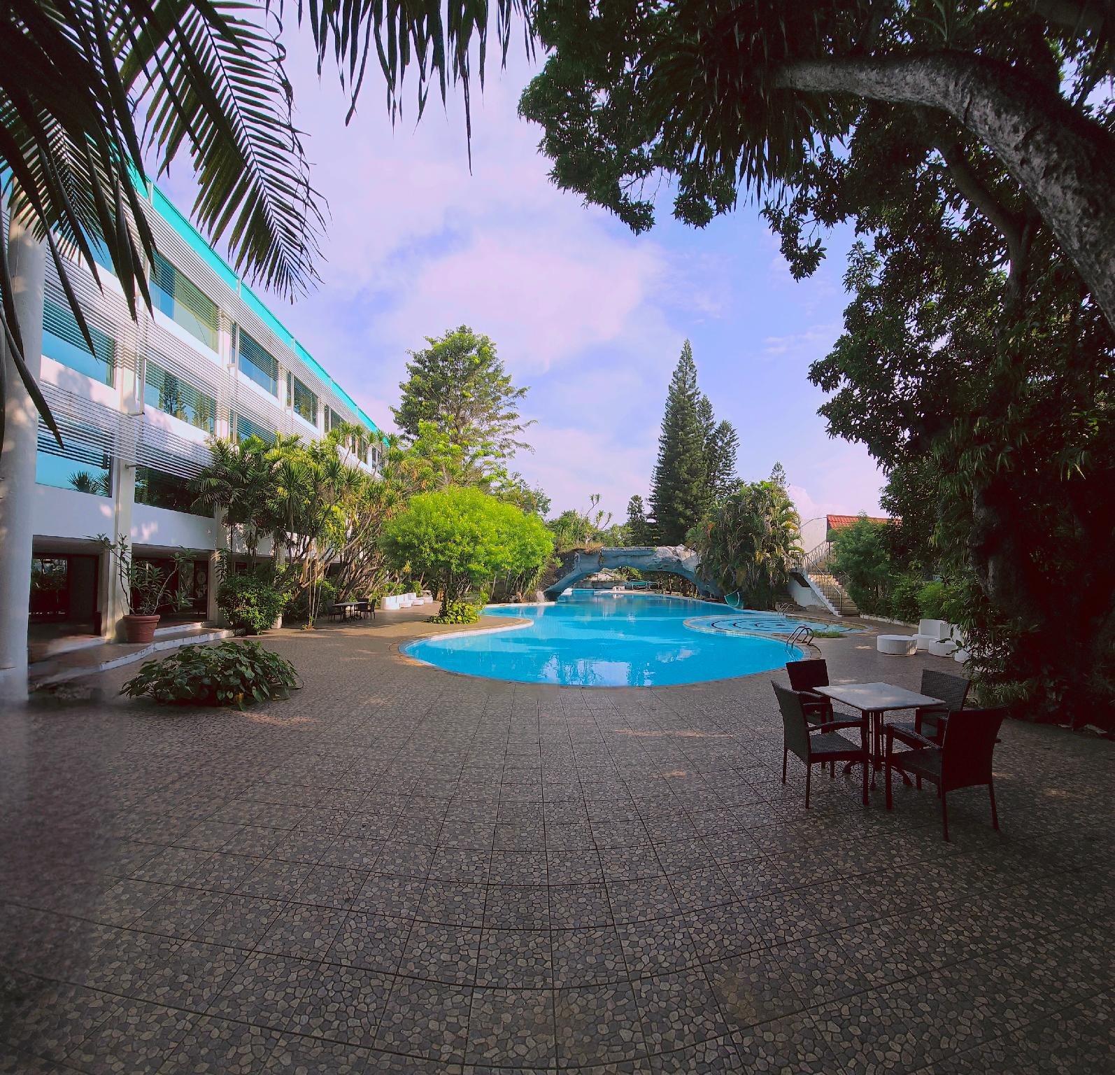 Hotel Apita Cirebon 13/16