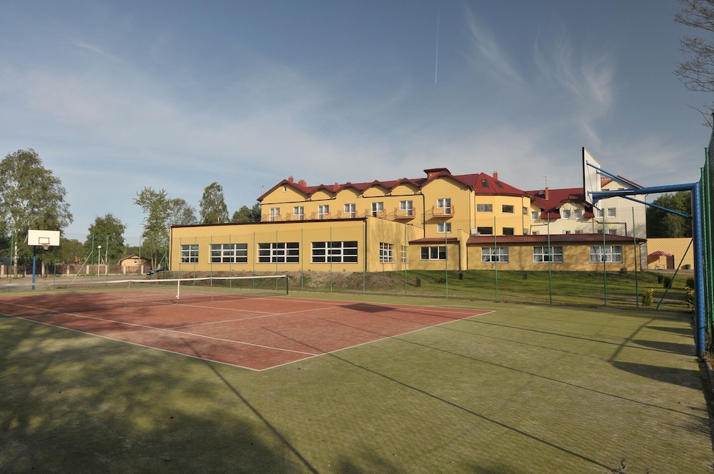 Bursztyn Medical Spa & Wellness 38/74