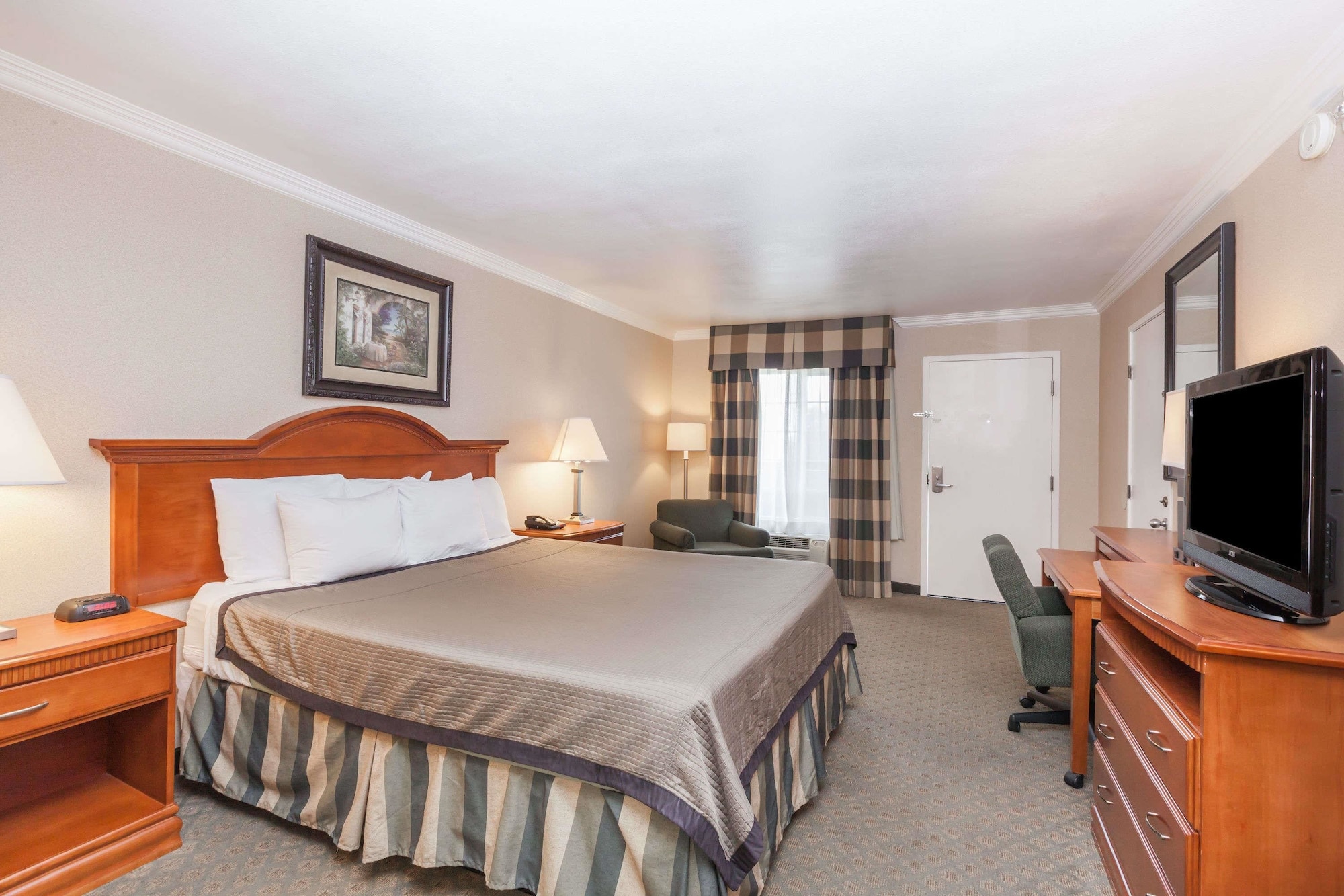 Room at Travelodge By Wyndham Sylmar Ca, SYLMAR - CA