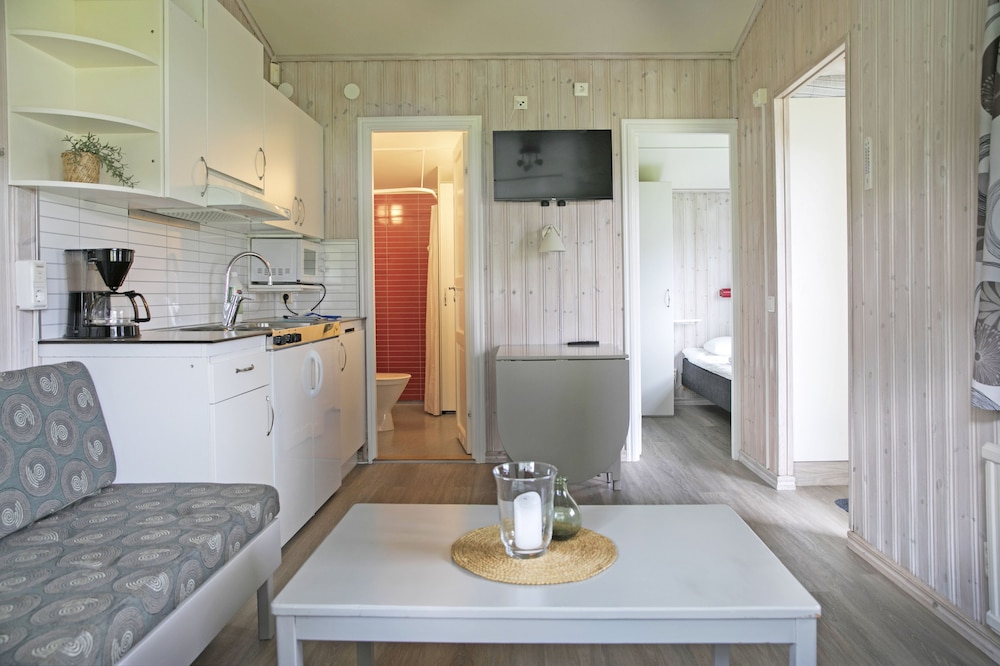 Kvibergs Vandrarhem & Stugby 20/41