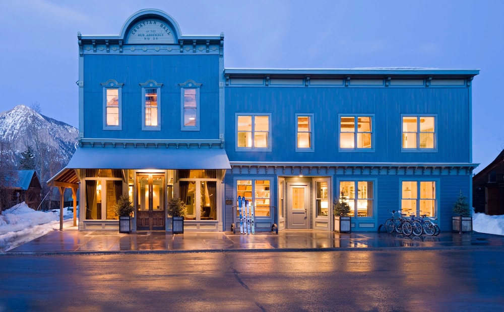 Eleven Experience Scarp Ridge Lodge 2/50