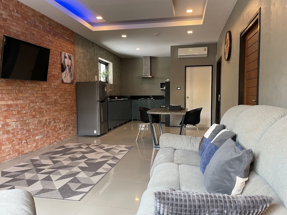 Hideaway Resort 20/32