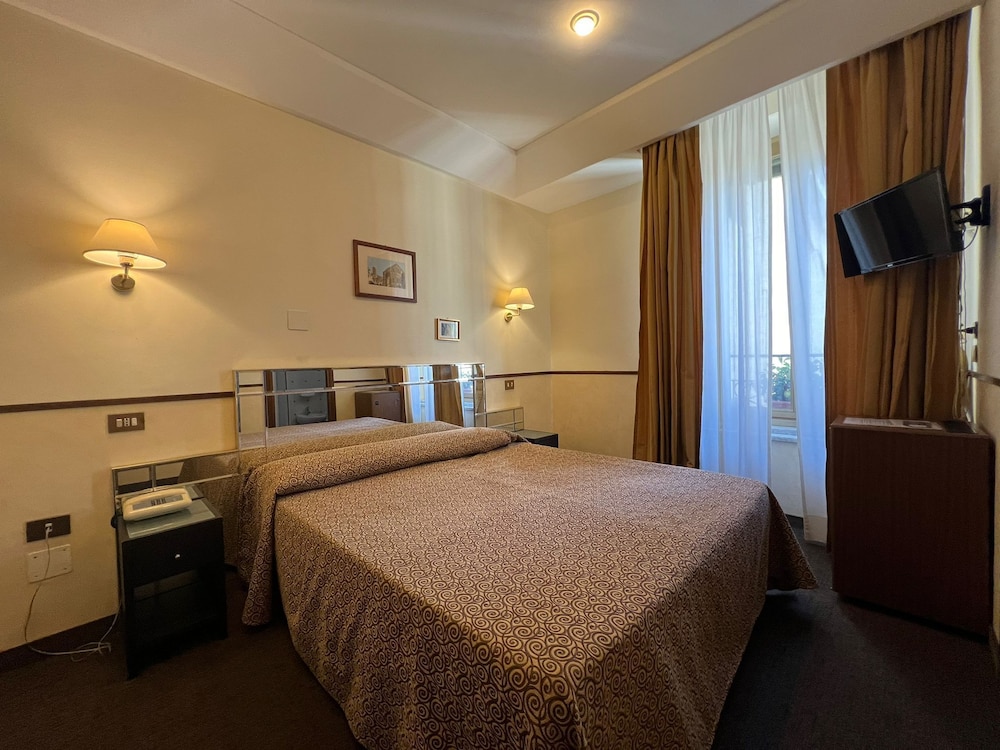 Hotel Garda Roma 23/60