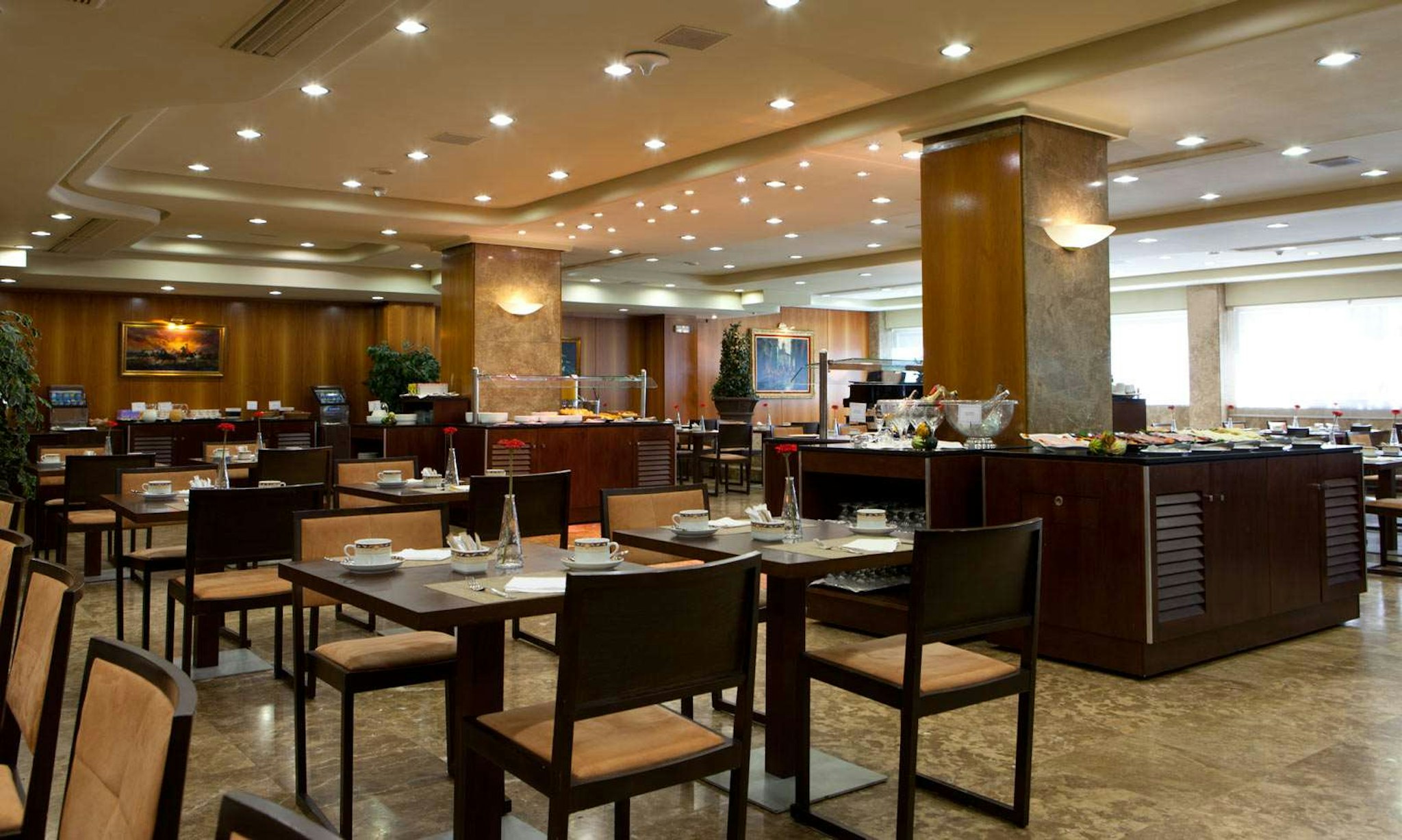 Agumar Hotel 34/48