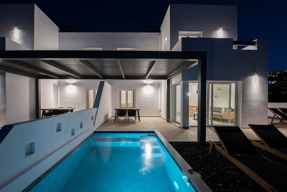 Valery Suites 20/54