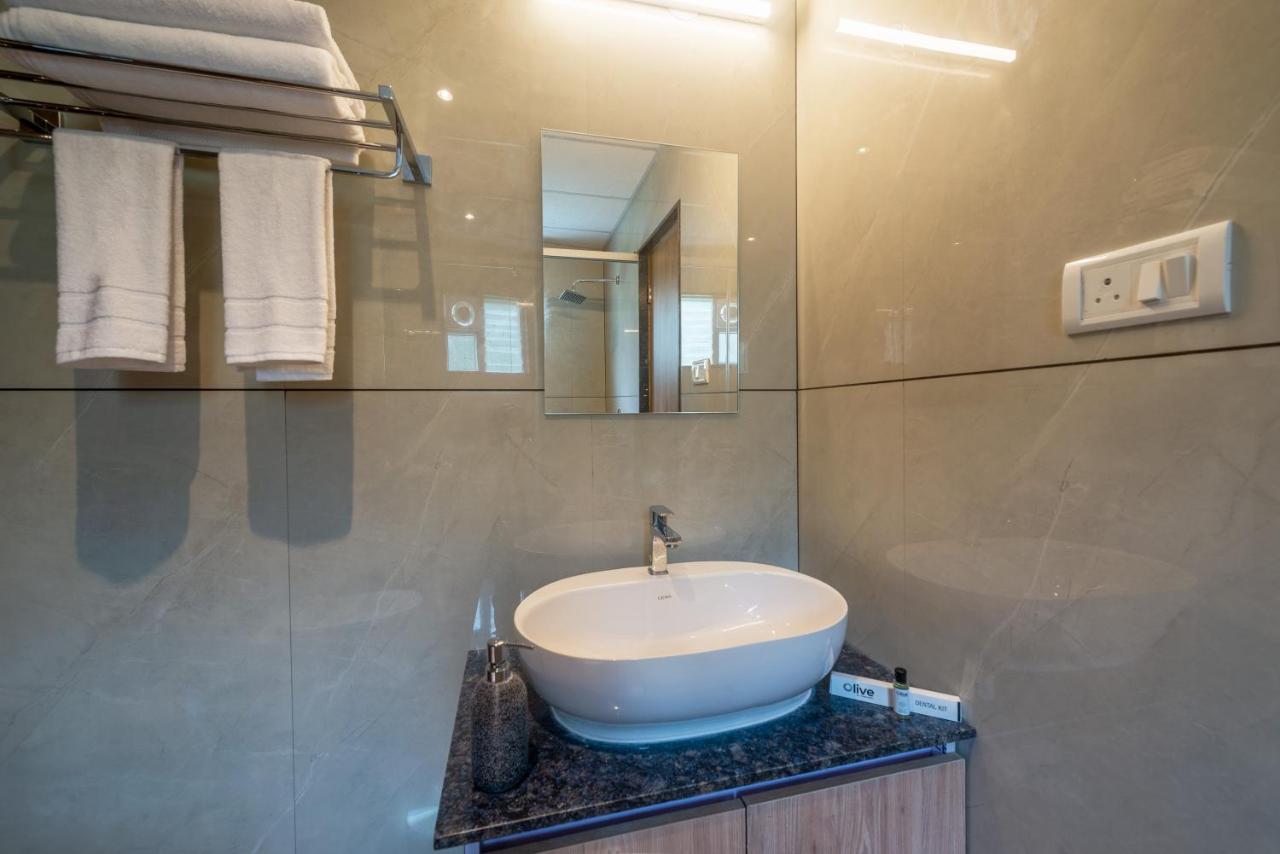 Olive Hotel Hal 2nd Stage by Embassy Group 43/47