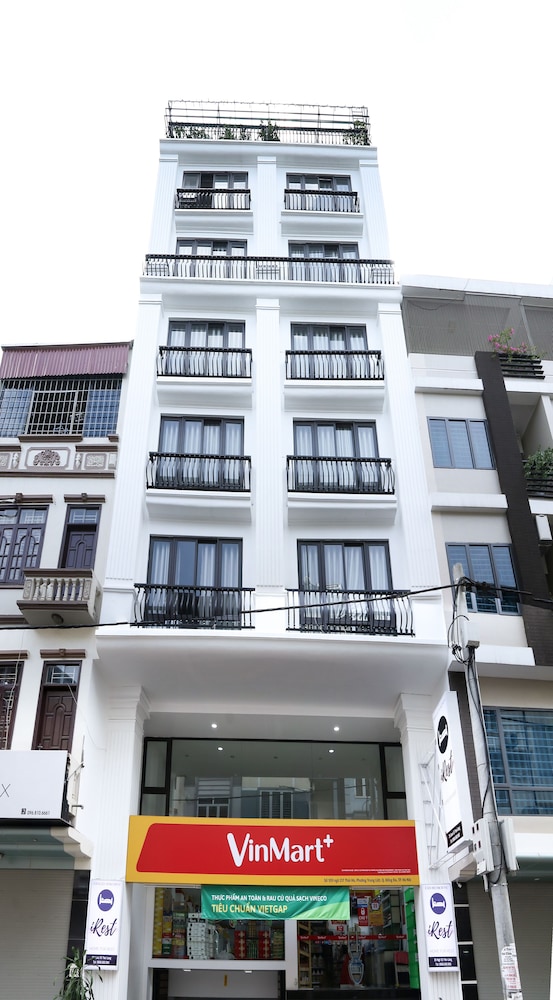 Irest Apartment photo1