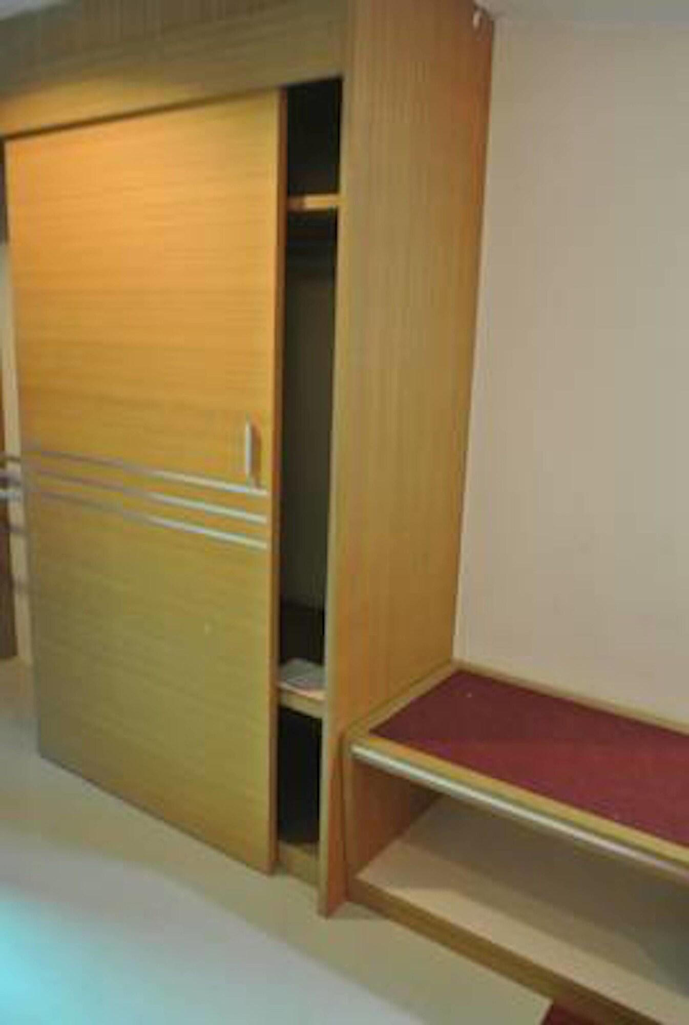 Chaikanathani Hotel 21/25