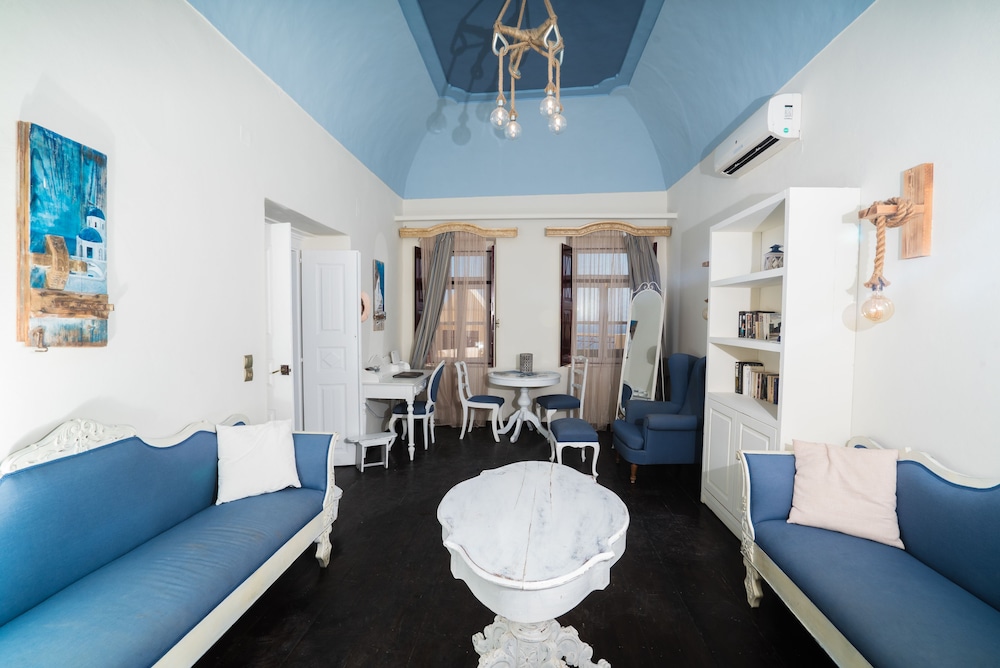 Poseidon Mansion 18/41