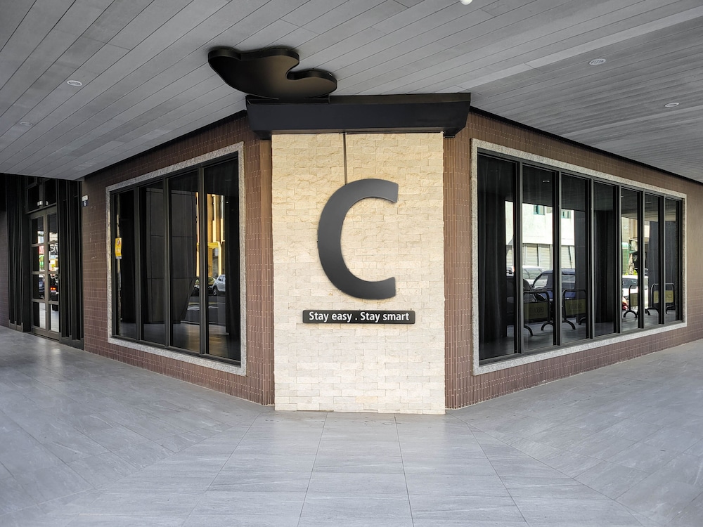 CHECK inn Taichung Wenxin Zhongqing 3/64