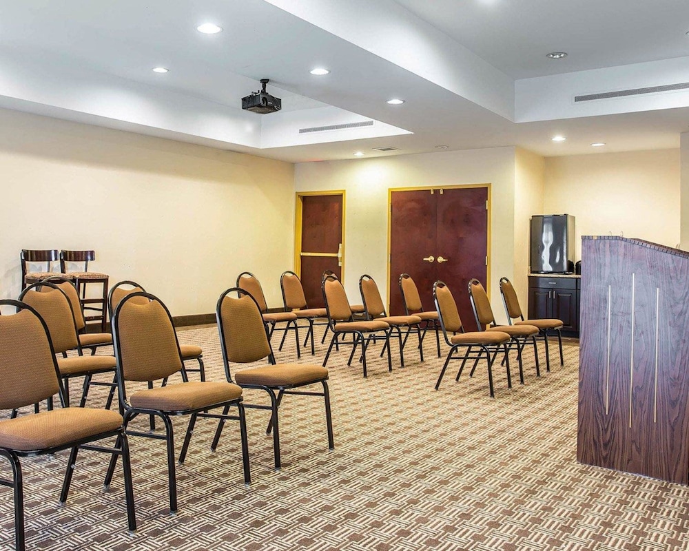 Comfort Suites Rock Hill Manchester Meadows Area 24/25