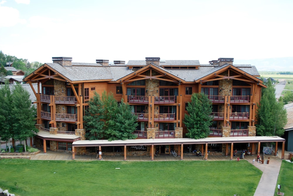 Teton Private Residences 4/50