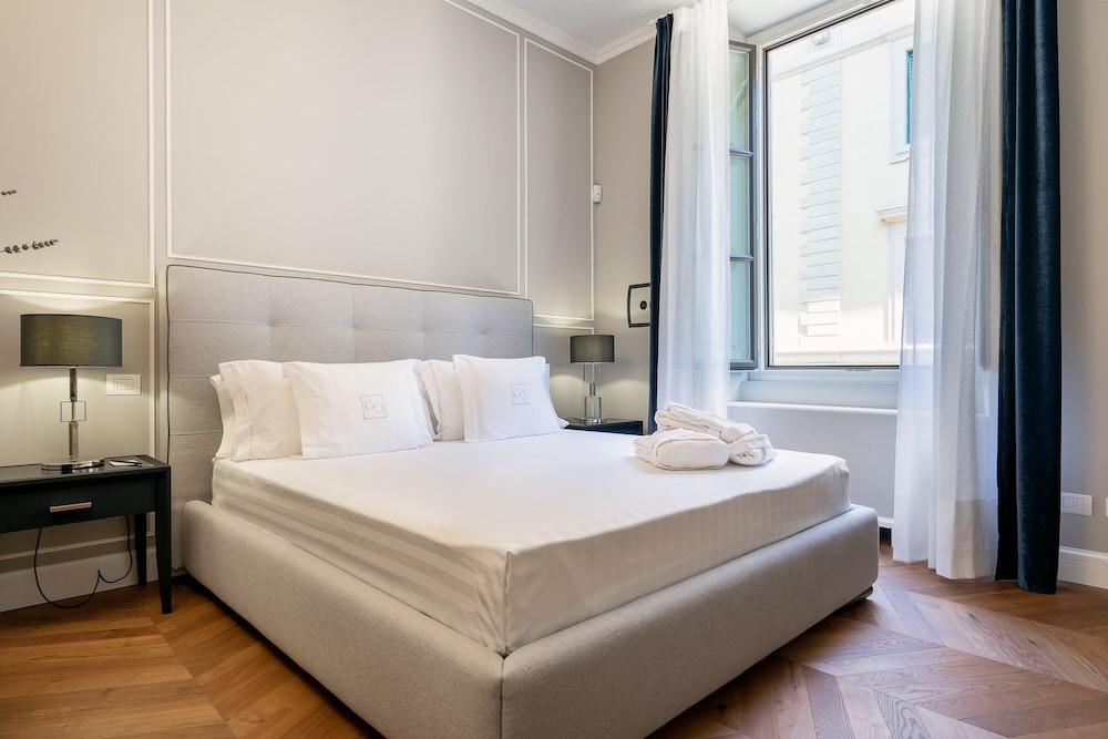 Corte Calzaiuoli Elegant Suites 8/50