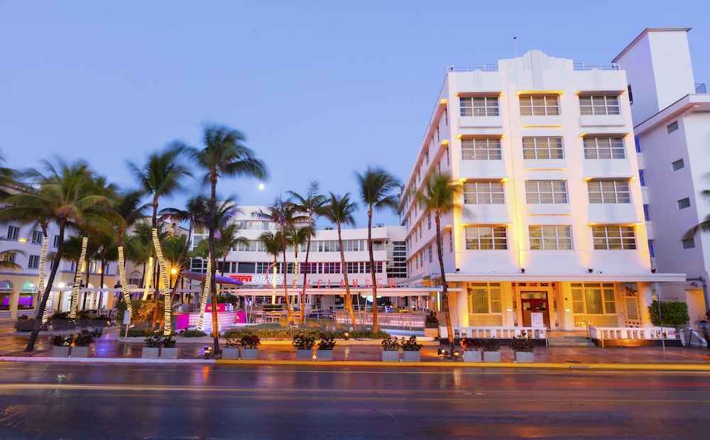 Clevelander South Beach - Adults Only 2/42