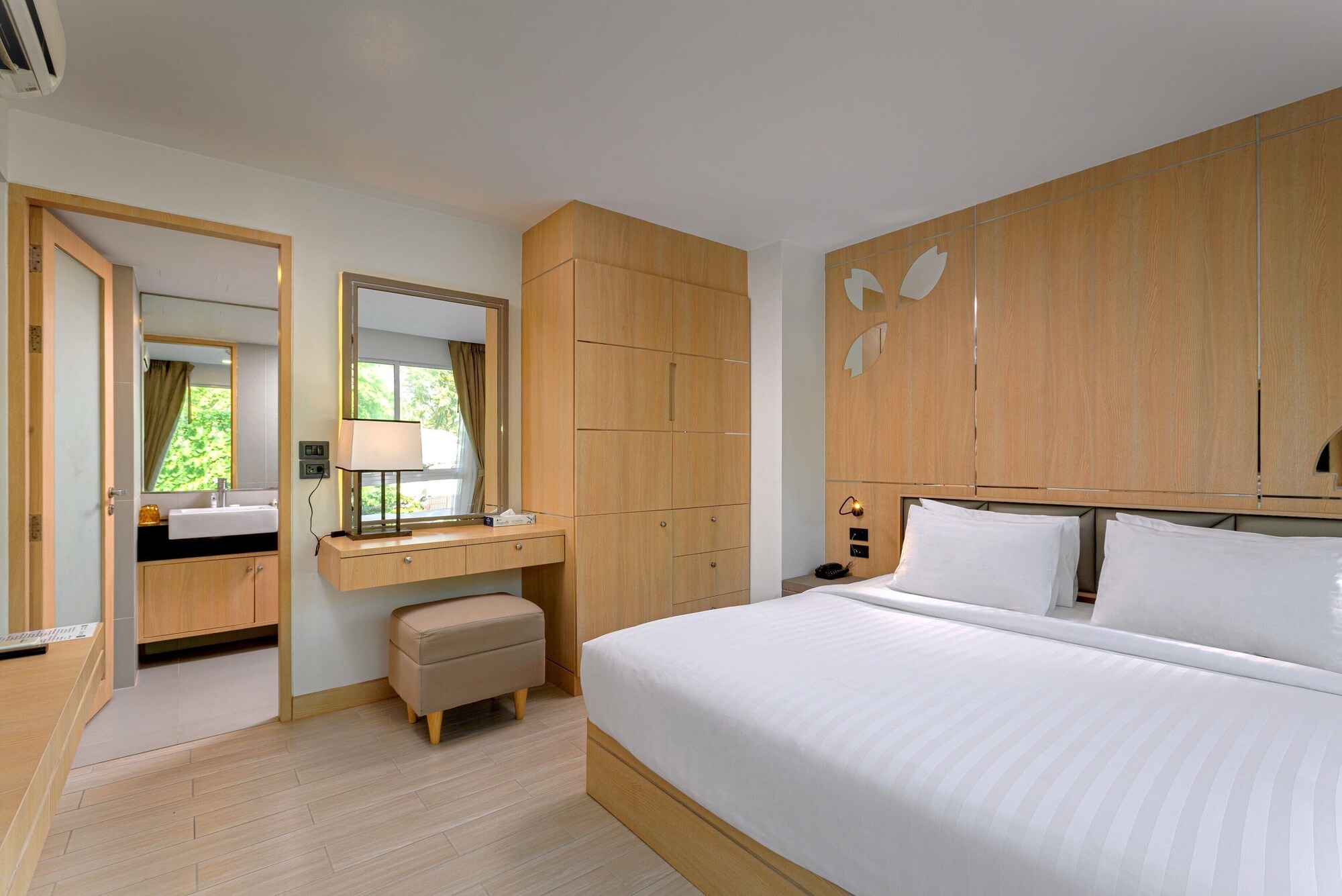 جناح بسرير كينج بغرفة نوم واحدة، Clarian Hotel Beach Patong 3/10