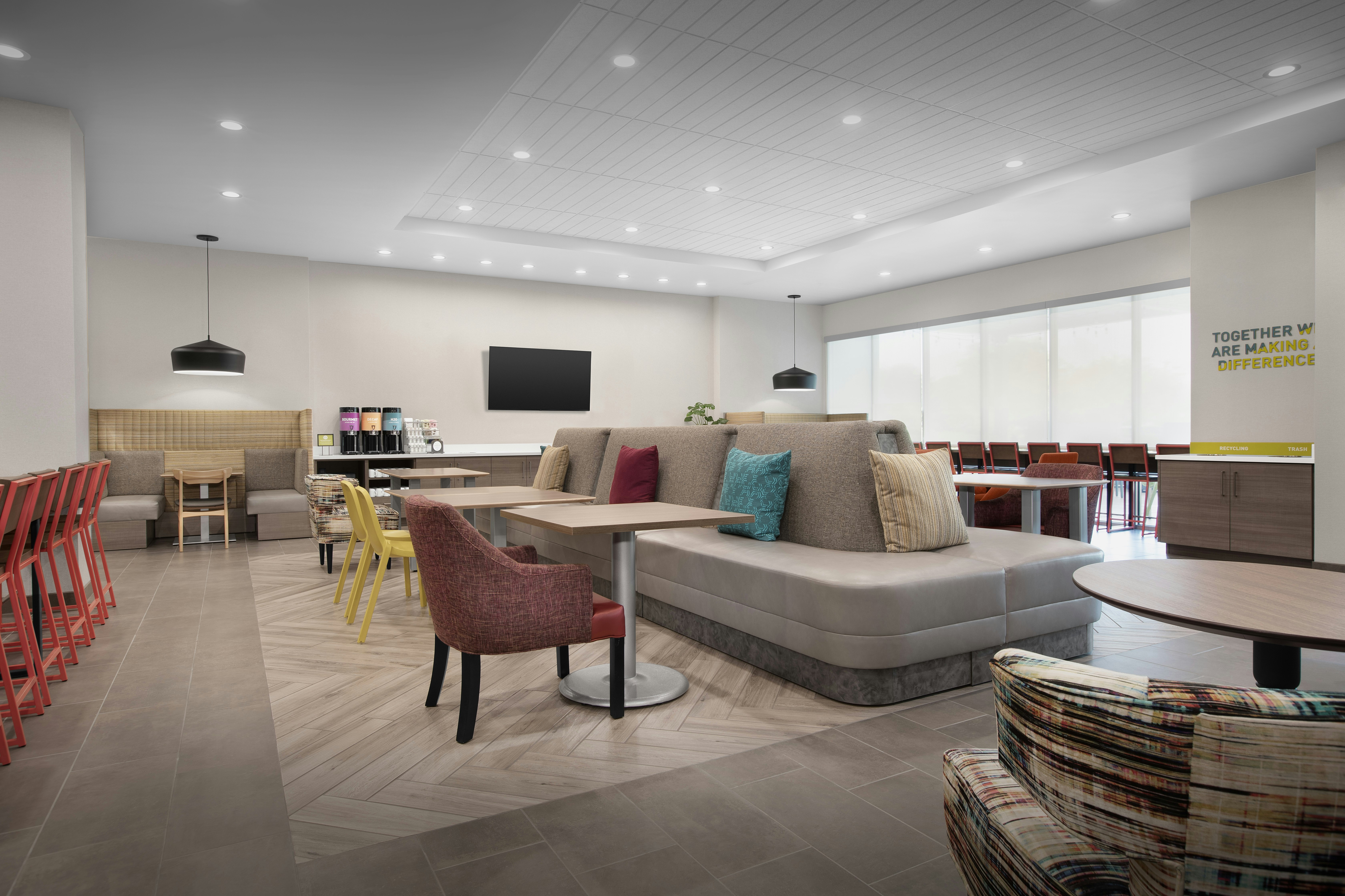 Home2 Suites by Hilton Phoenix North Happy Valley 14/19