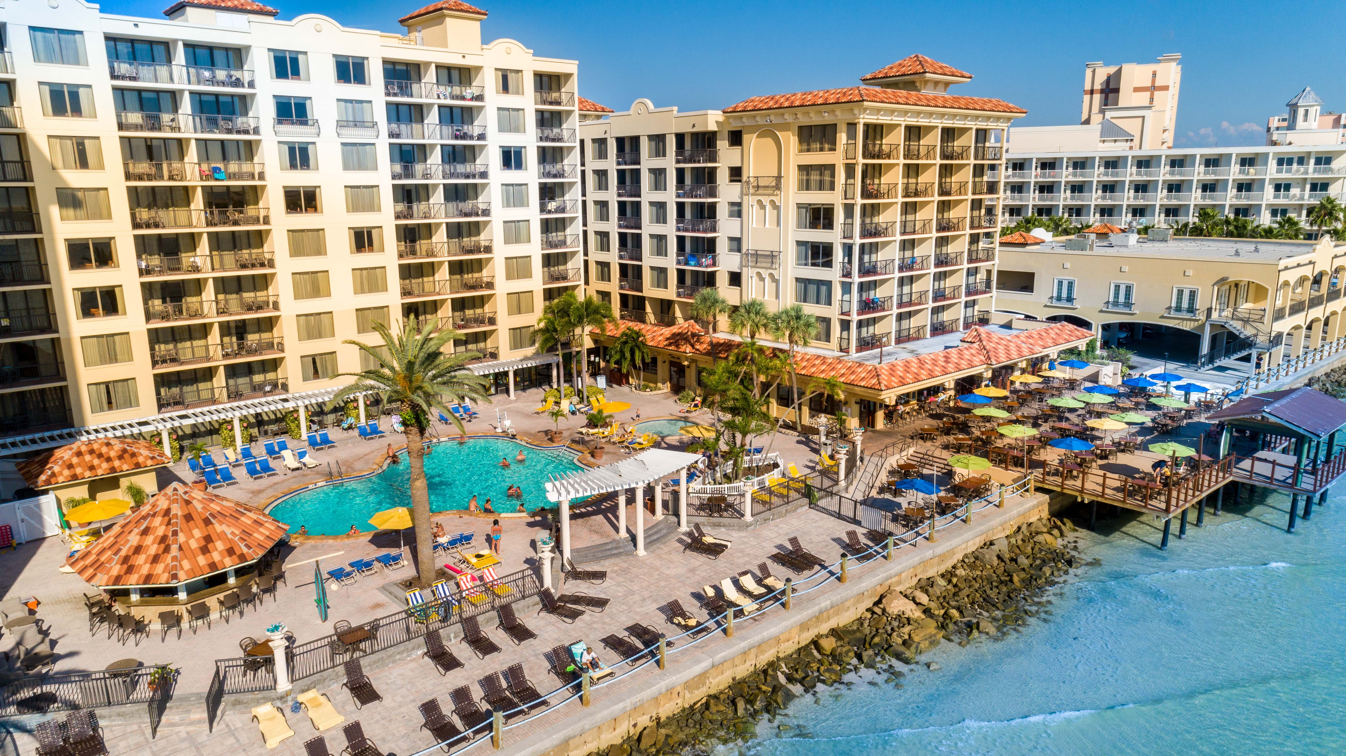 Holiday Inn Hotel and Suites Clearwater Beach 43/50