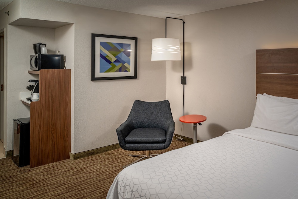 Holiday Inn Express Hotel & Suites Pikeville 19/44