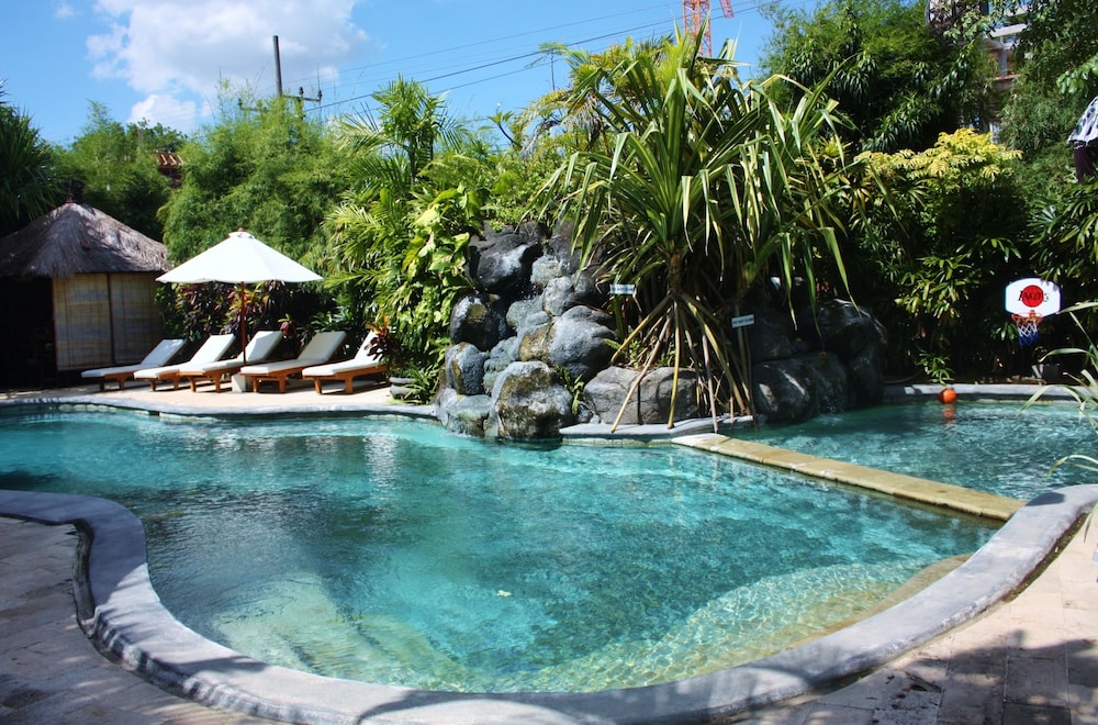 Puri Cendana Resort 4/72