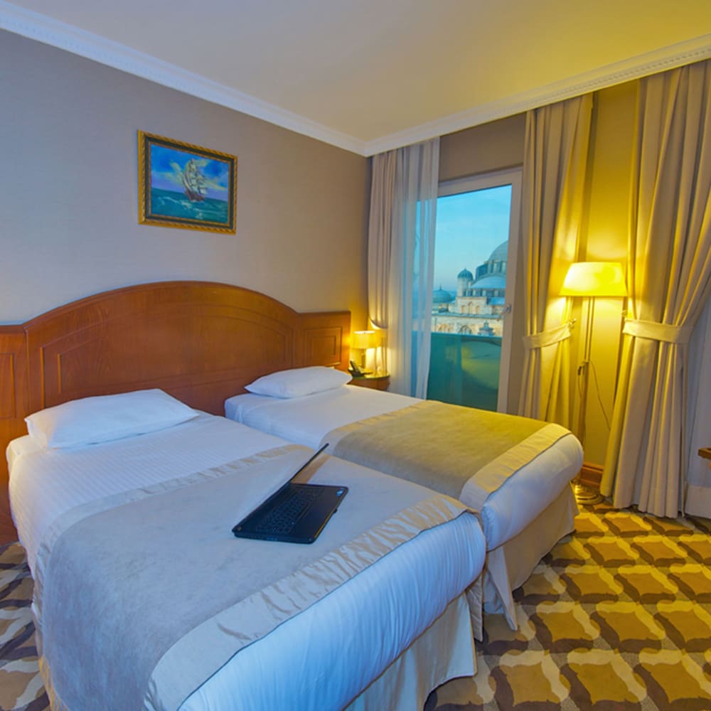 Tilia Hotel 14/50