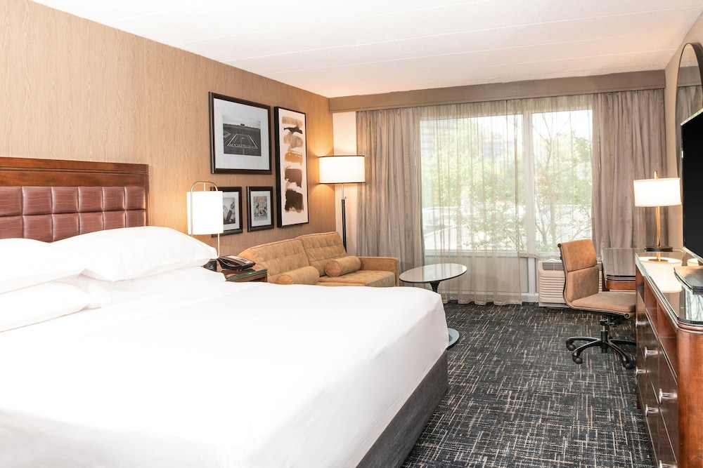 Sheraton Ann Arbor Hotel 14/65