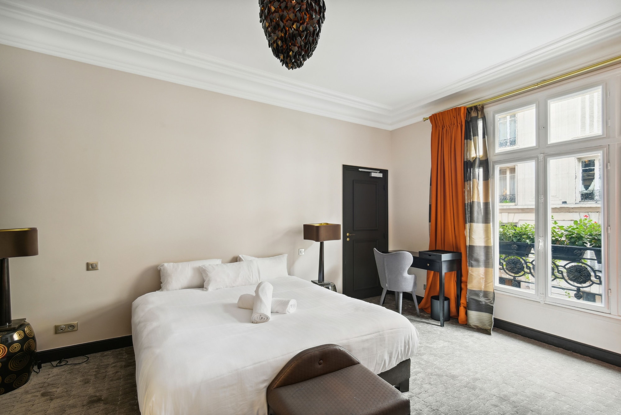 FAMILY SUITE